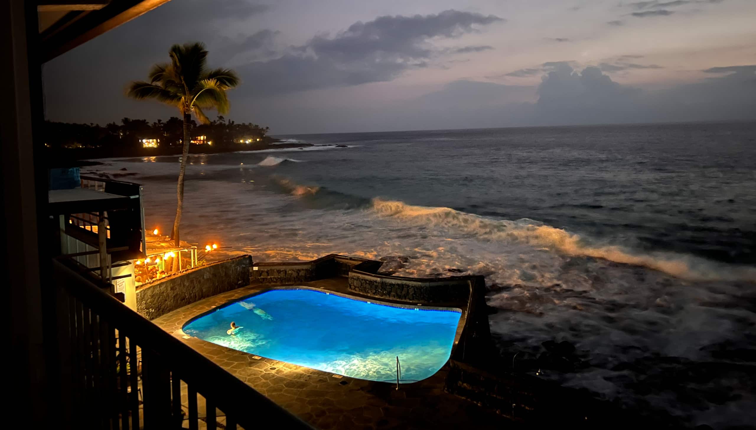 Condo in Kailua-Kona · ★4.98 · Studio · 2 beds · 1 bath - Image 16