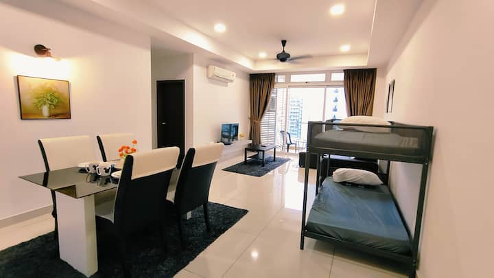 Privatelift 2br 10pax Wifi Jbkslmall Apt - Johor Bahru