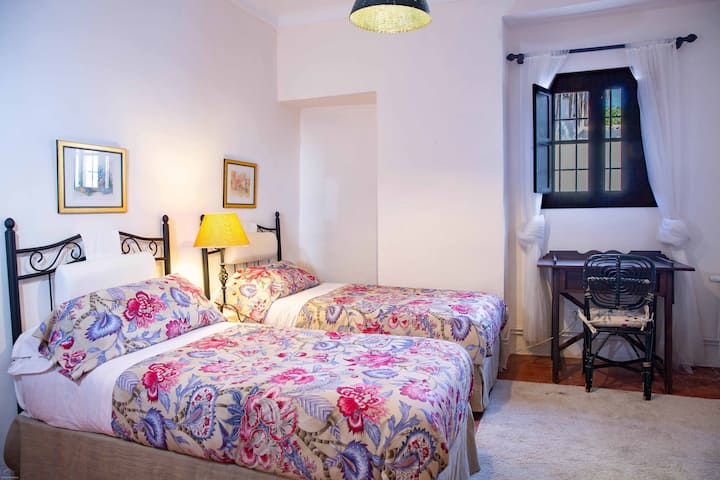 غرفة النوم 5