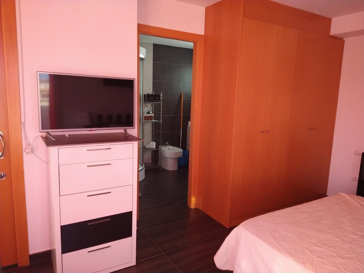 غرفة النوم 1