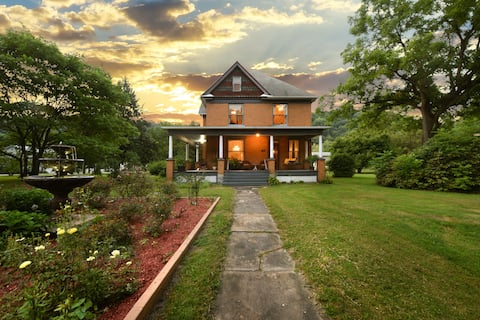 Buffalo Bill's "The Silence of the Lambs" House
