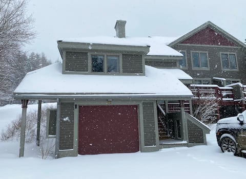 Beautiful vacation Town Home at Burke Mt, Vermont
