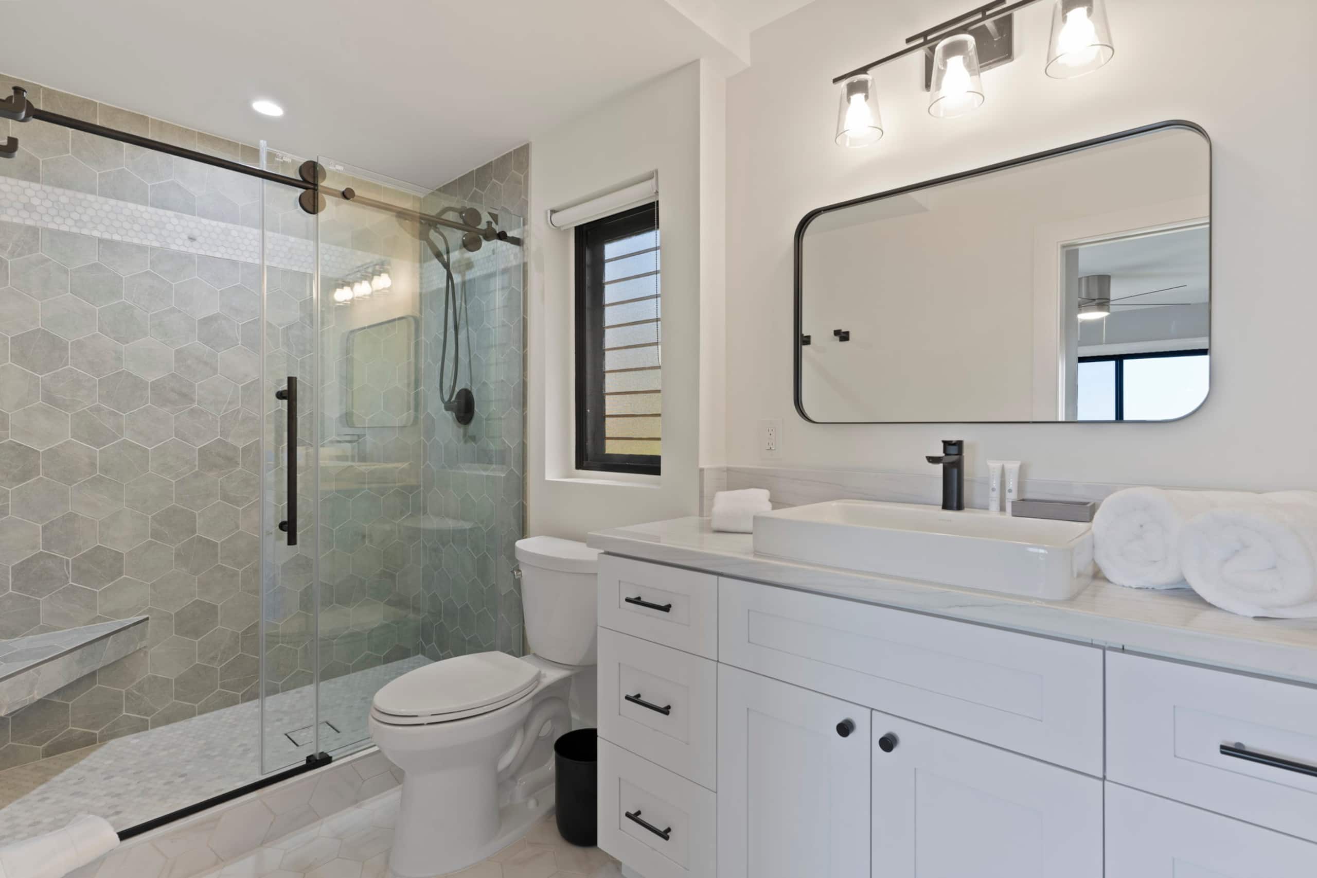 Condo in Wailea · ★4.96 · 2 bedrooms · 3 beds · 2 baths - Image 19