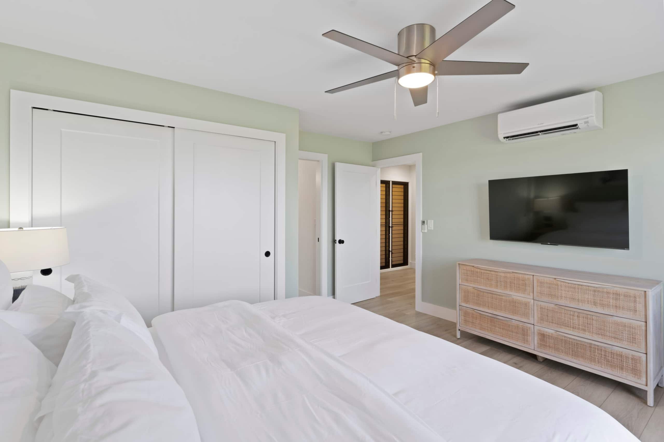Condo in Wailea · ★4.96 · 2 bedrooms · 3 beds · 2 baths - Image 16