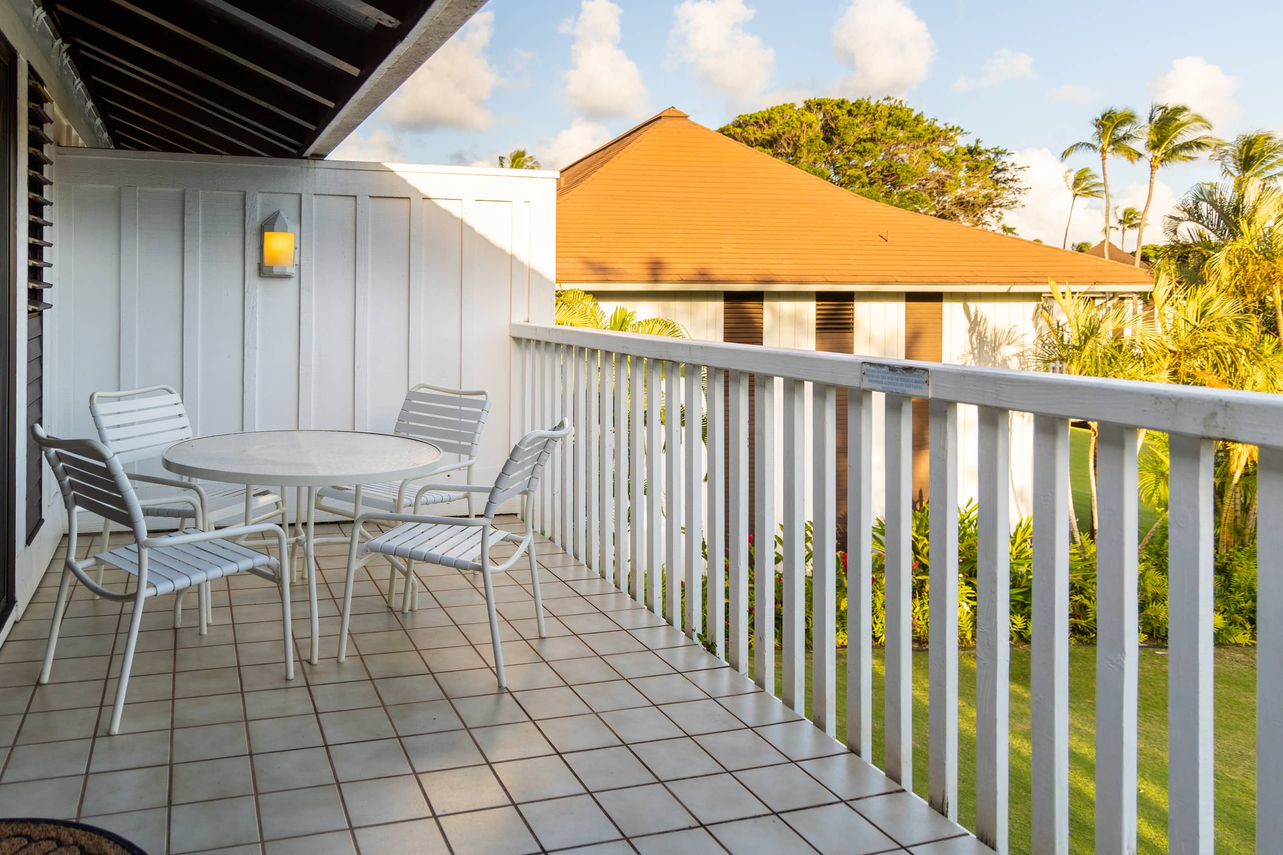 Condo in Koloa · ★4.9 · 1 bedroom · 2 beds · 1 shared bath - Image 10