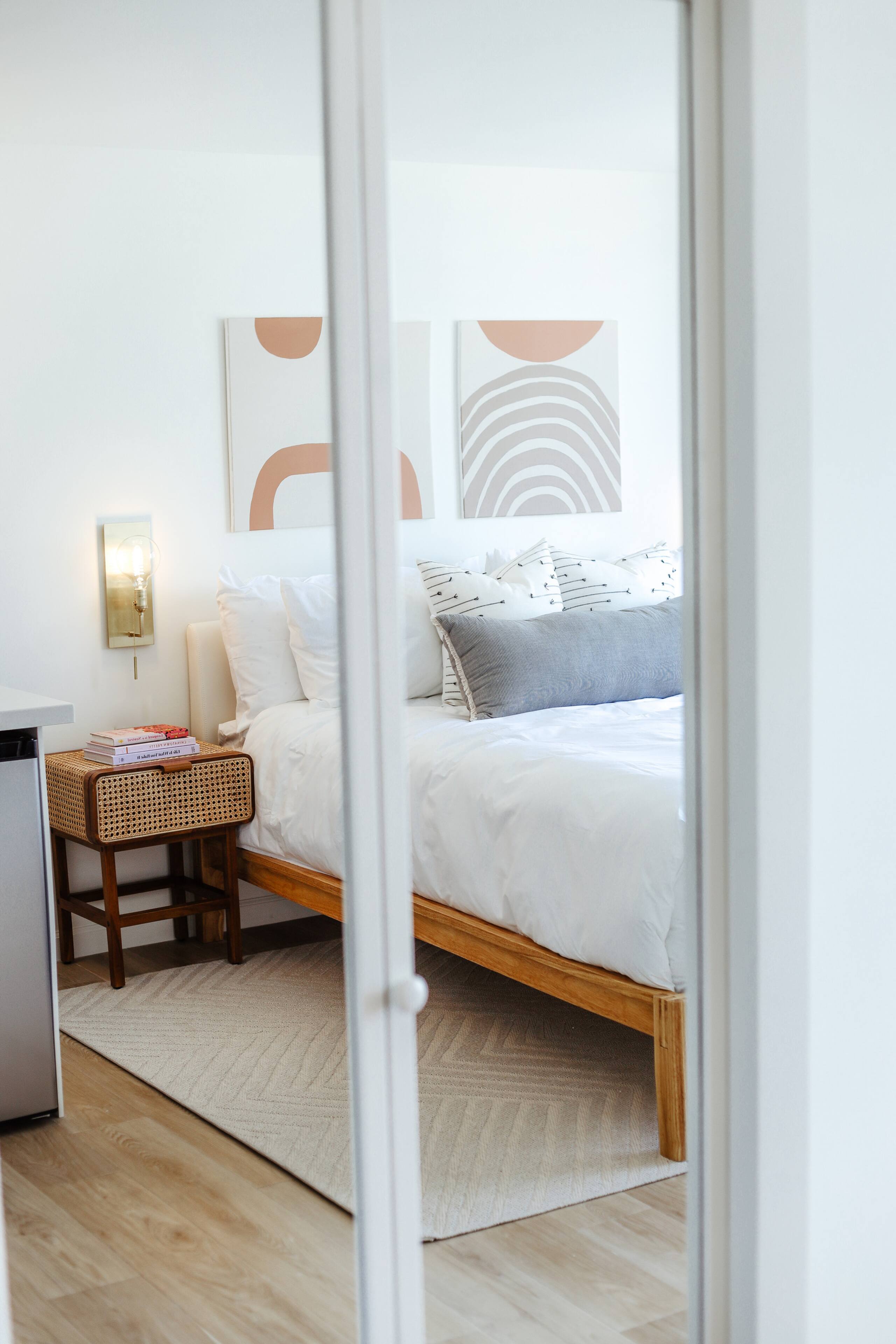 Condo in Honolulu · ★4.8 · 1 bedroom · 1 bed · 1 private bath - Image 21