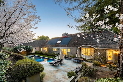 Beautiful home Pool/spa 4bd/4ba Los Altos Hills