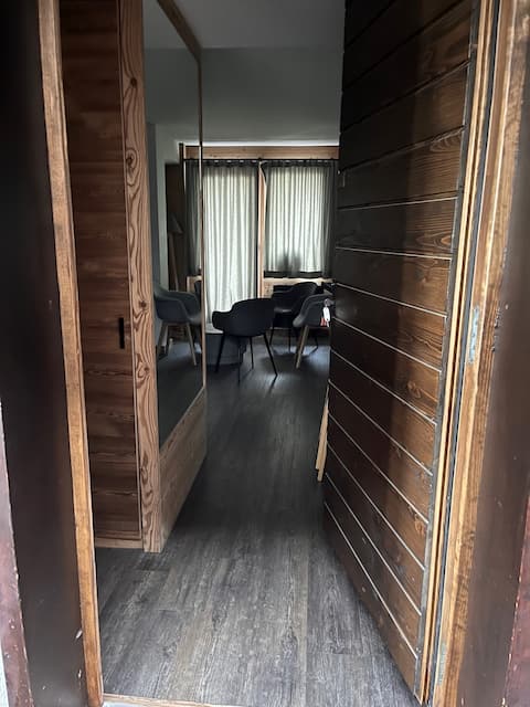 Top Airbnb: Nice Duplex New heart of Val d'Isère 6 people à Val D'isère