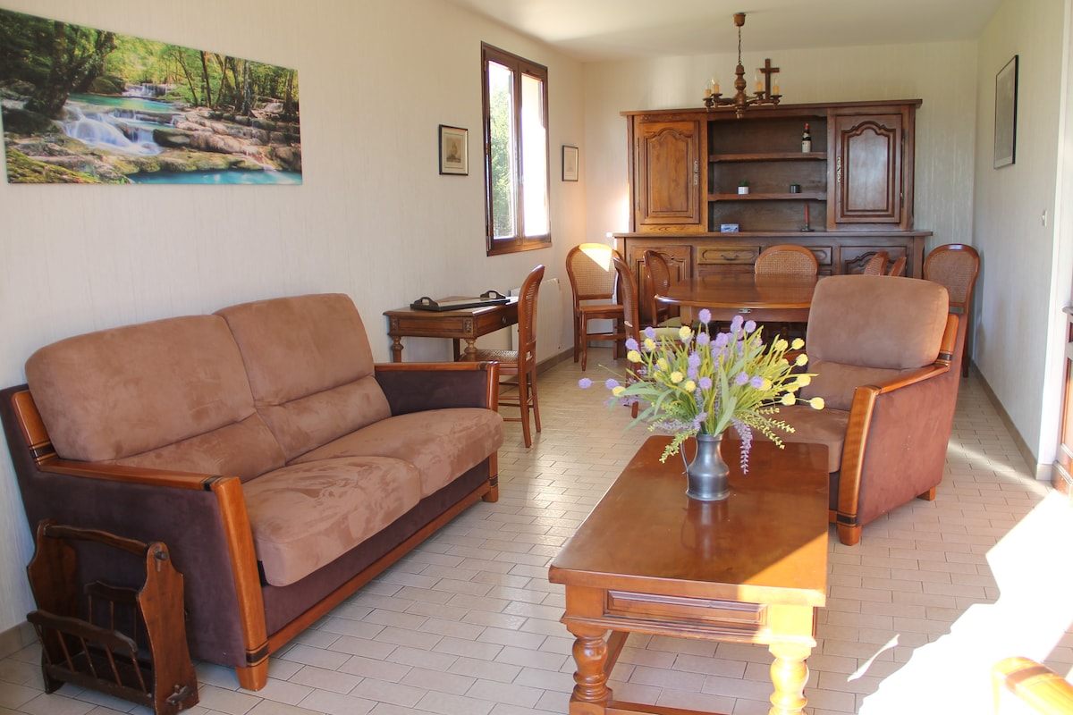 Propriété Airbnb réussie: Country home with access to forest and ponds à Diocèse De Limoges