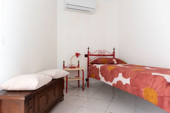 საძინებელი 2