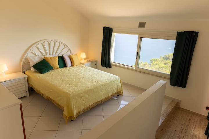 საძინებელი 1