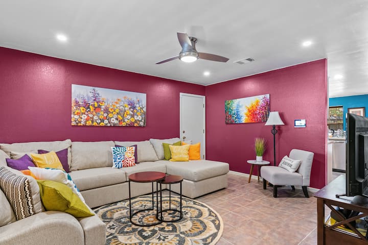 East Austin Casita De Colores - Austin, TX