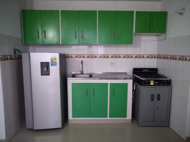 Apartamento En Conjunto Con Piscina Y Parqueadero. - Ibagué