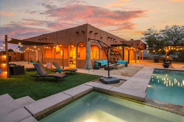 Luxury 4br Joshua Tree House W/ Heated Pool - Yucca Valley, CA