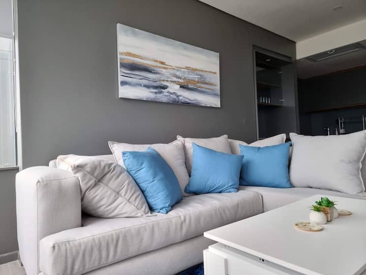 Umhlanga Arch - Spacious 2 Bedroom Suite - Umhlanga