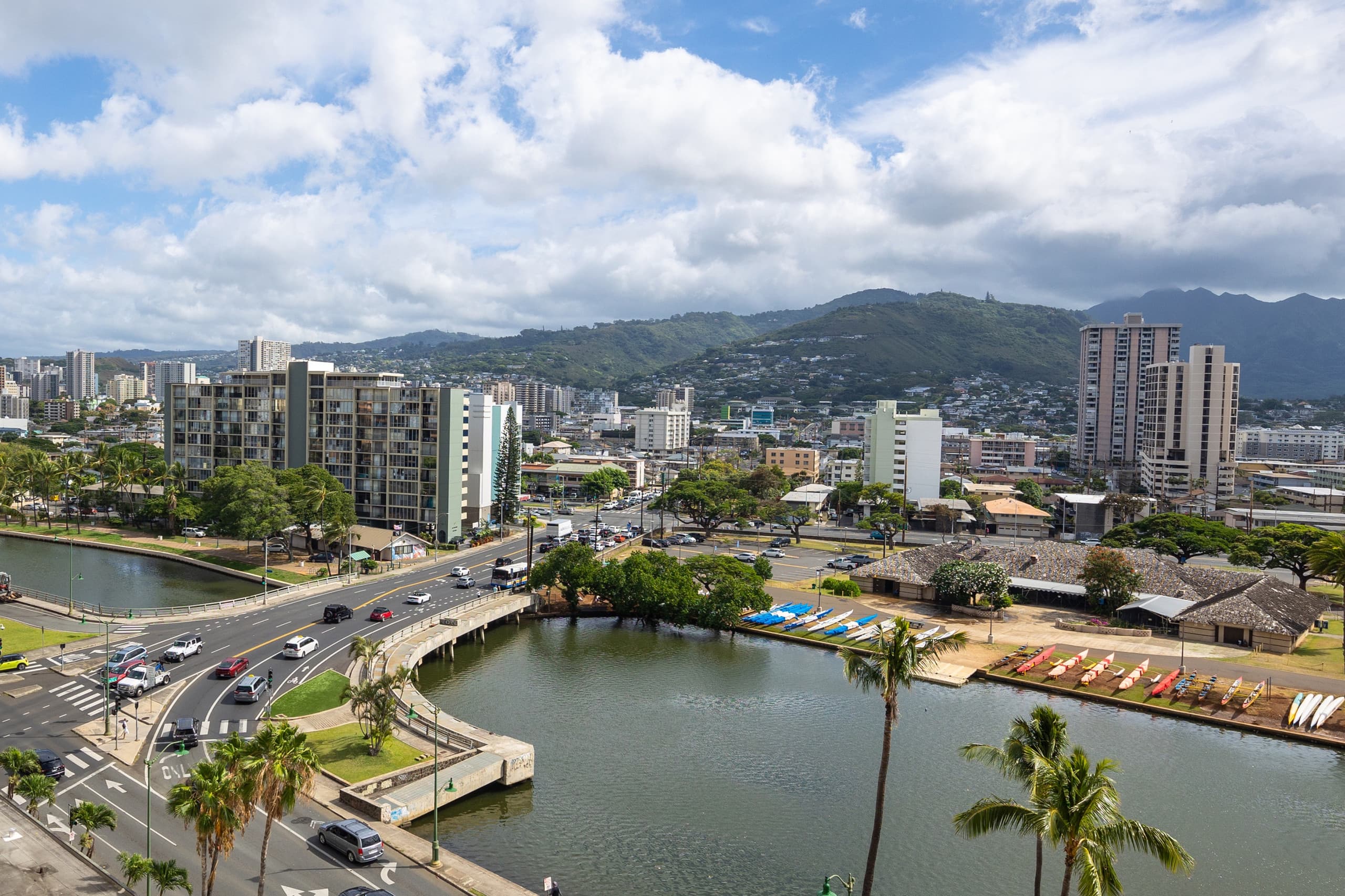 Condo in Honolulu · ★4.76 · 1 bedroom · 1 bed · 1 bath - Image 21