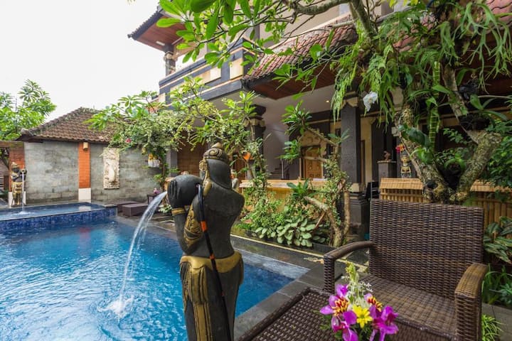 Einfaches Zimmer im Zentrum von Ubud (Sita 01) - Airbnb