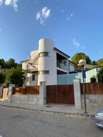 Casa Margarita Alcanada