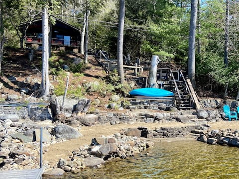 Beautiful 4 BR Lake Front with 100' Private Beach