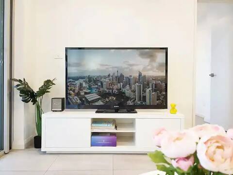 Fabulous & Convenience Apartment