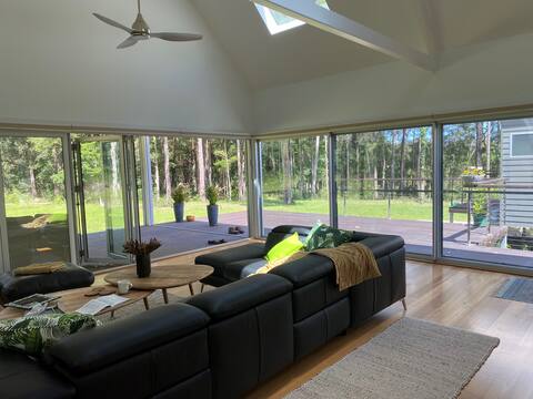 Eucalyptus: coastal bush retreat @ Huskisson