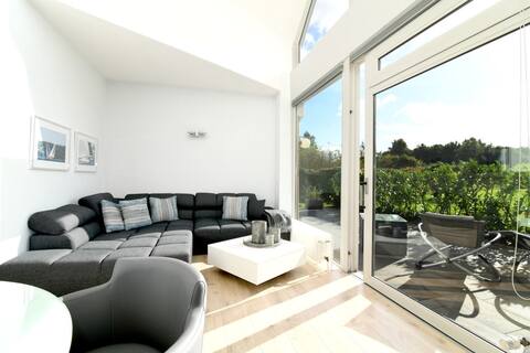 Exclusive holiday home with swimming pool and sauna