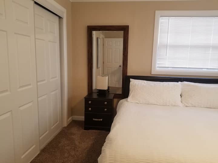 საძინებელი 1