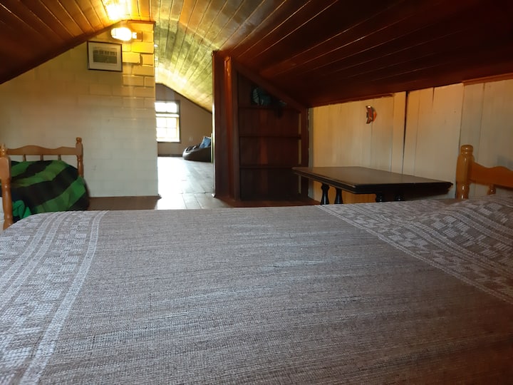 Таванска стая