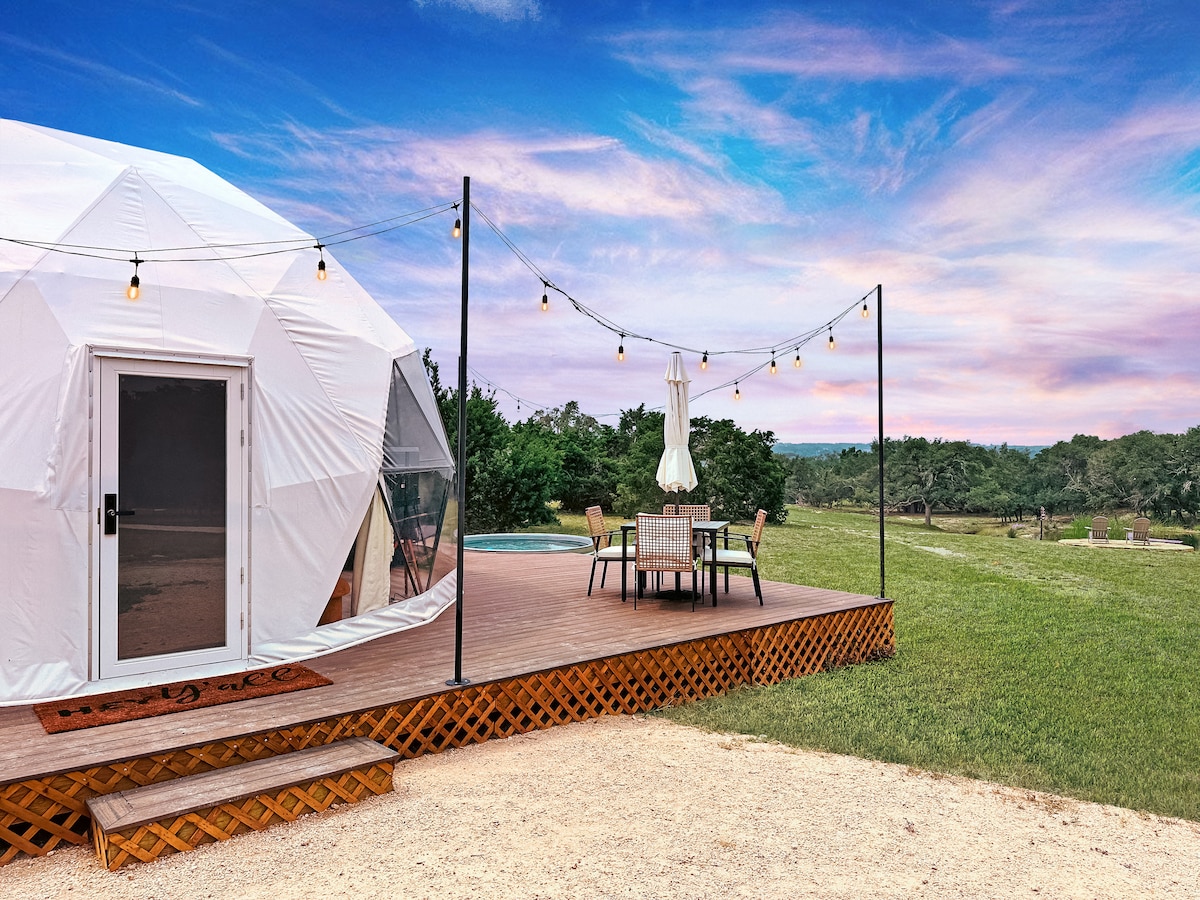 Mischief Creek - 5 Acres, Hot Tub, Game Barn, Dome - Farm stays