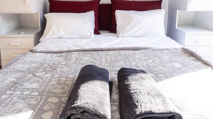 двокреветна соба на приземје со пристап до балкон