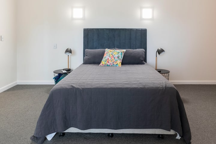 חדר שינה ראשי גדול במיוחד