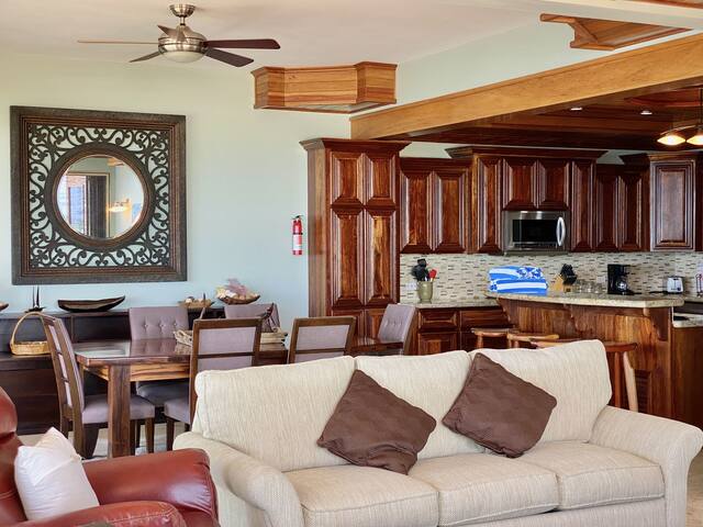 Shore To Please – Top-Floor Family Condo gallery image 4