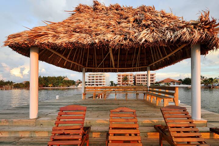 Shore To Please – Top-Floor Family Condo gallery image 2