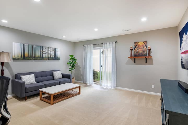 მისაღები ოთახი