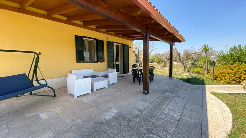 “La Chiesura”tre appartamenti in villa con piscina gallery image 5