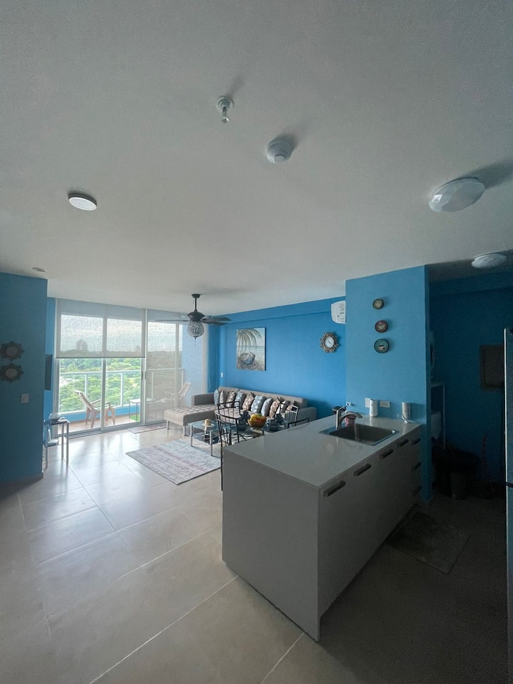 MAJESTIC Gorgona BEACH apt BEACH-Royal Palm — 2 bedroom vacation rental in Nueva Gorgona