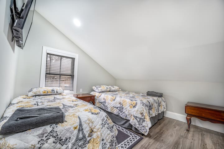 Malkia wa ghorofa na mapacha