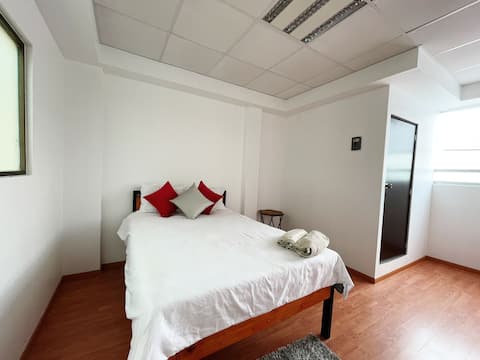 Comfort Room with WiFi & Parking
