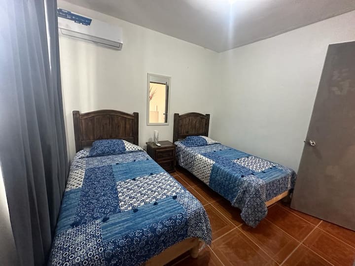 Dhomë gjumi 2