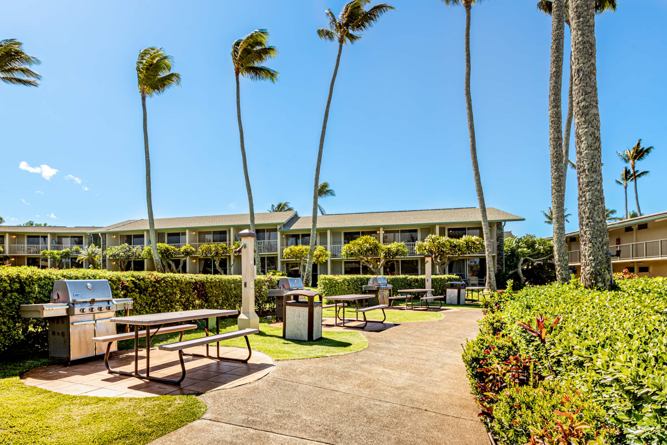 Condo in Lahaina · ★4.85 · Studio · 1 bed · 1 bath - Image 15