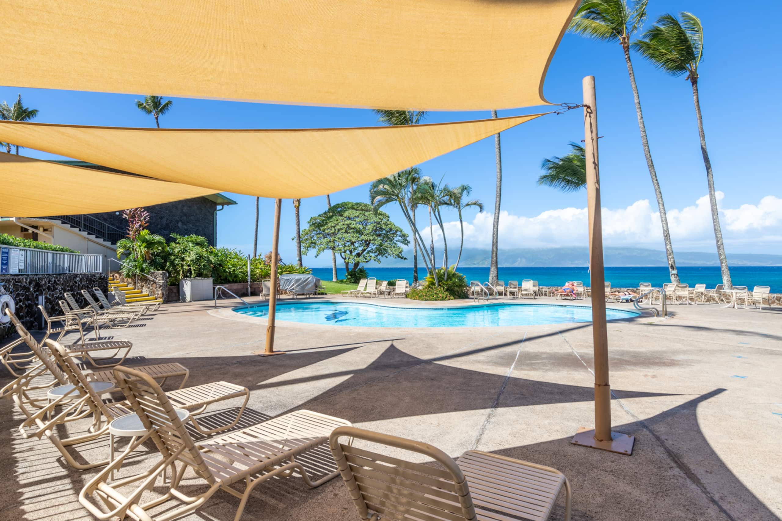 Condo in Lahaina · ★4.85 · Studio · 1 bed · 1 bath - Image 31