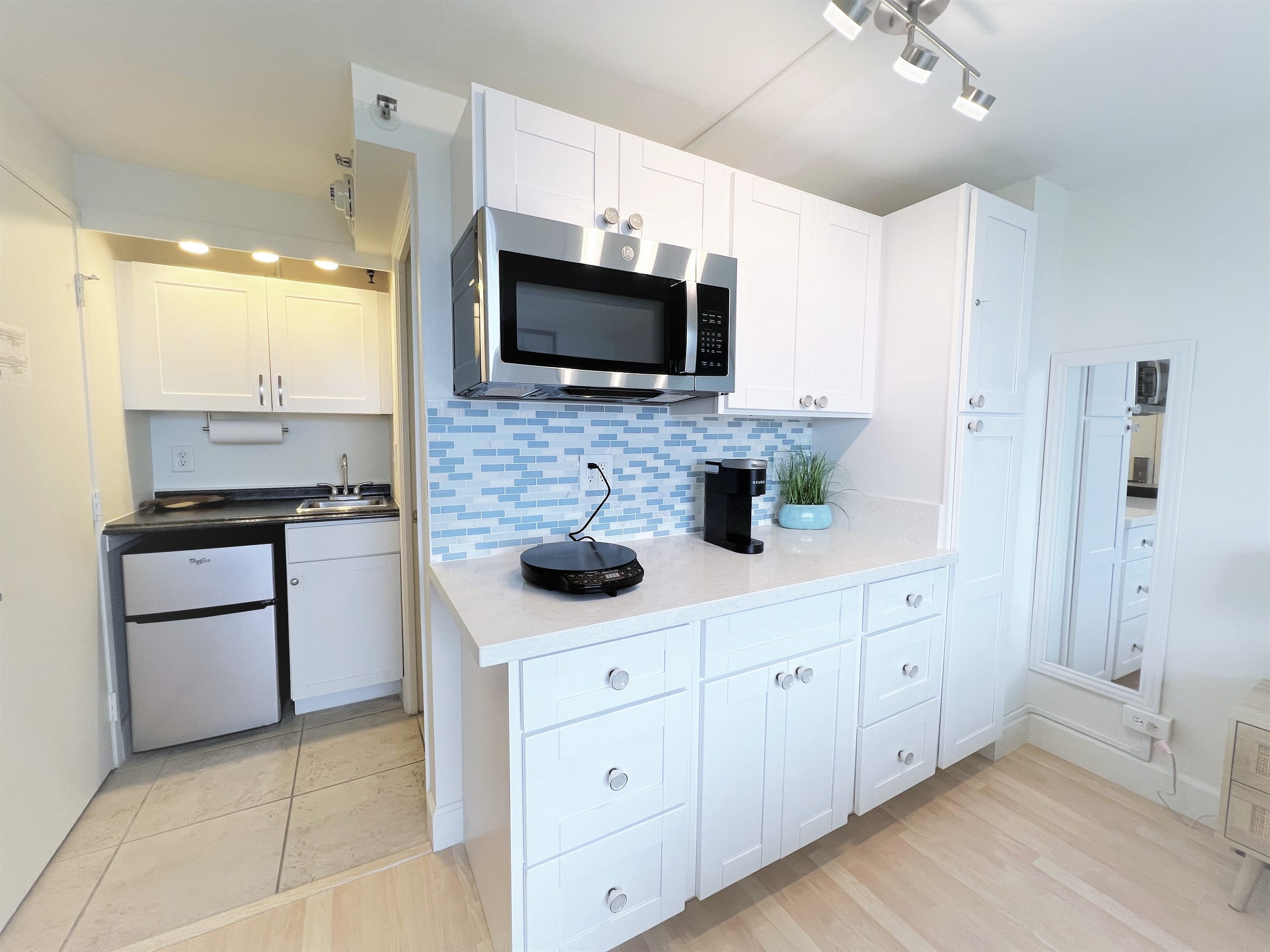 Condo in Honolulu · ★4.8 · 1 bedroom · 1 bed · 1 private bath - Image 1