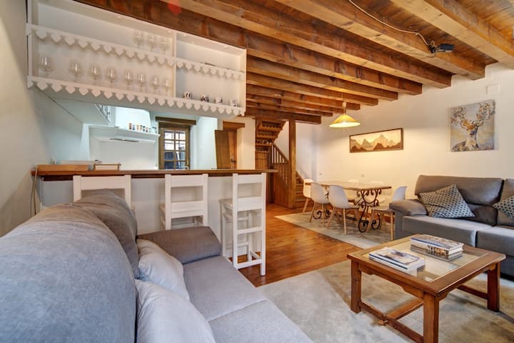 Agradable Casa Con Chimenea Interior - Vielha