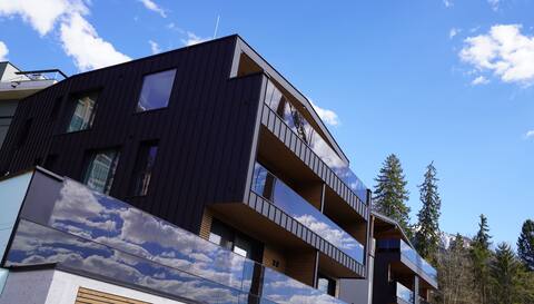 'Perfect Lodgings / Panorama Penthouse'