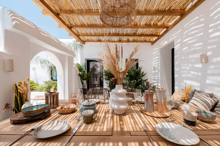 CasaCarma II, private pool, boho design, tradition gallery image 5