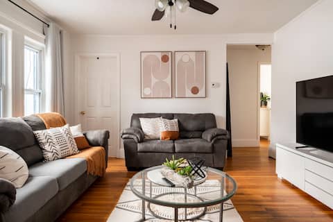 Lovely residential home with free parking