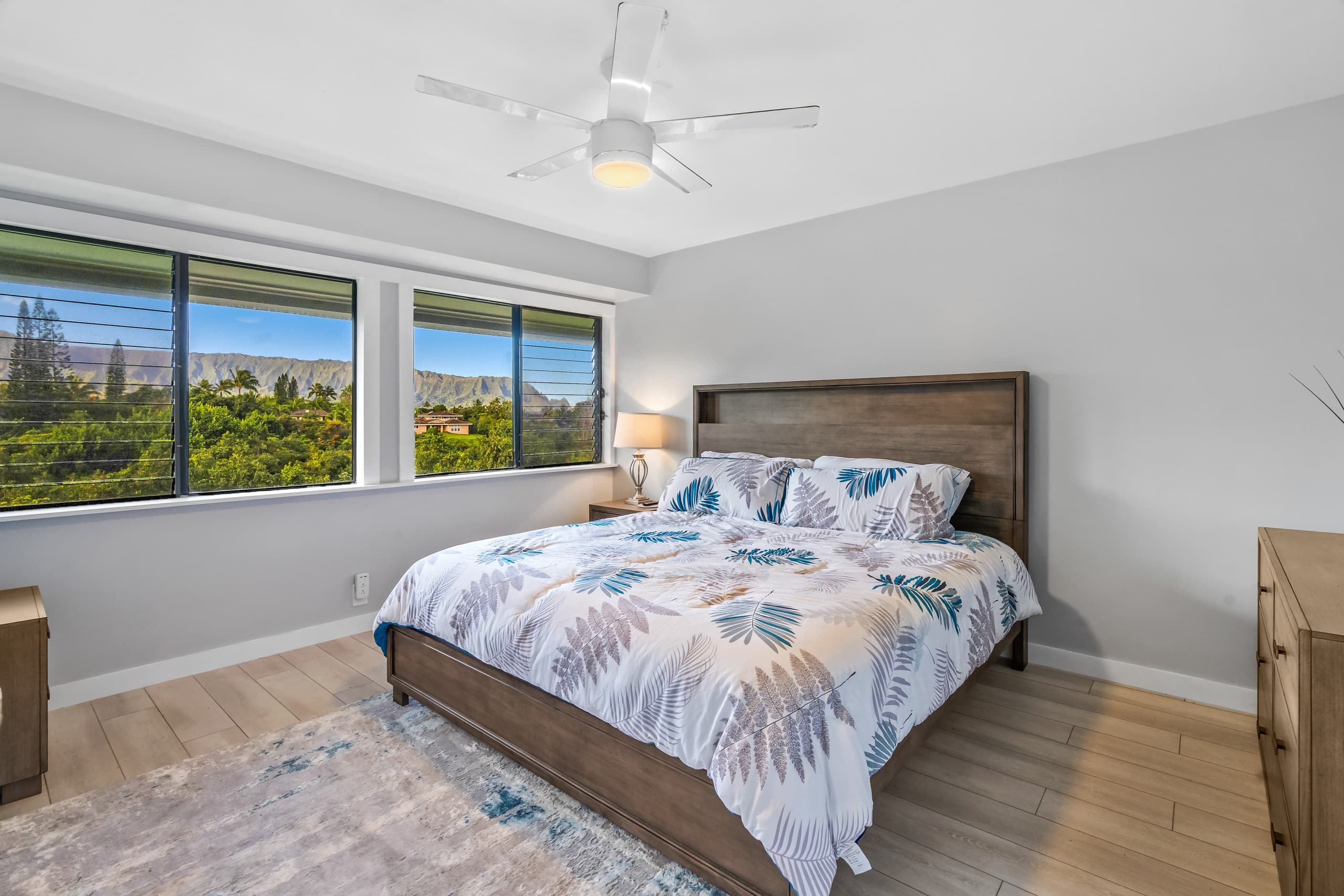 Condo in Princeville · ★4.94 · 2 bedrooms · 2 beds · 2 private baths - Image 11