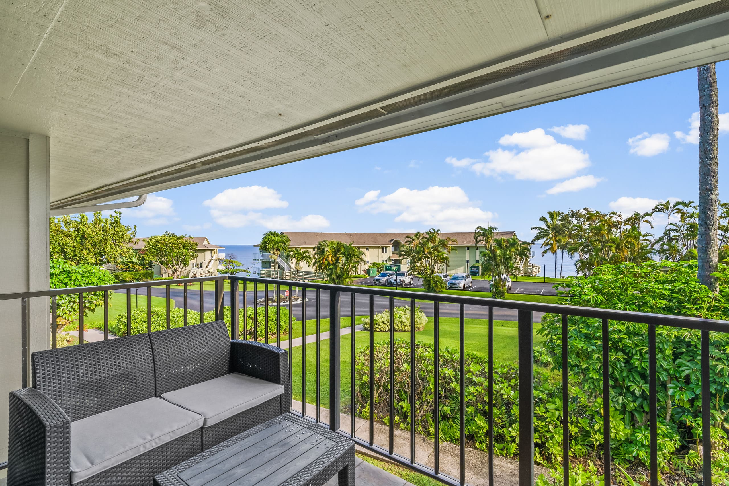 Condo in Princeville · ★4.94 · 2 bedrooms · 2 beds · 2 private baths - Image 24