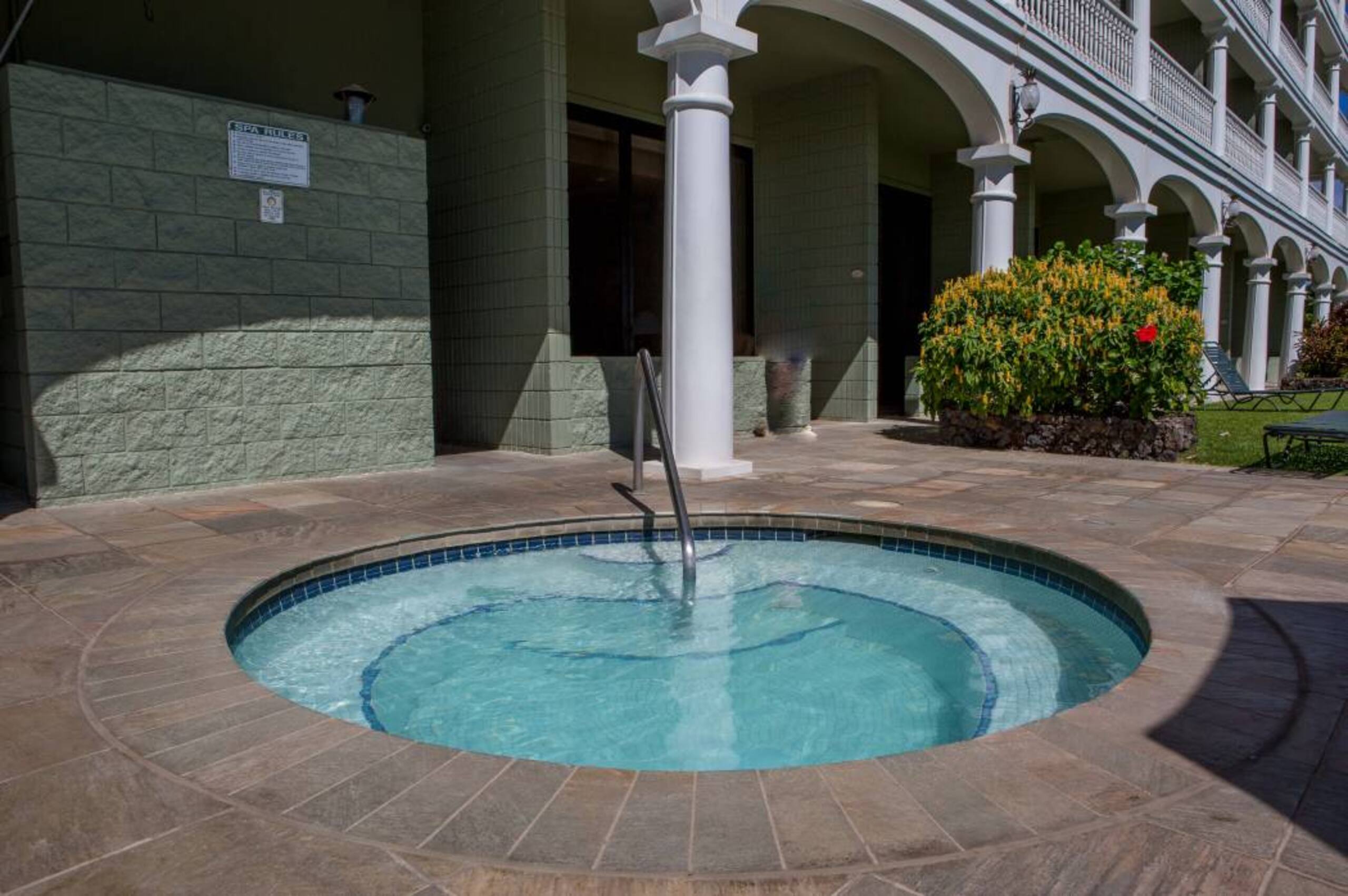 Condo in Lahaina · ★4.97 · Studio · 1 bed · 1 private bath - Image 24