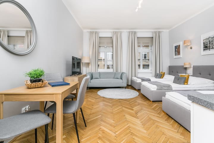 Barbican House Apartments - Cracovia
